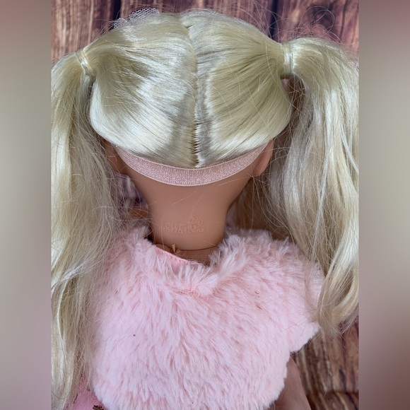 Our Generation by Battat Millie Pink Faux Fur Coat & Pink Dress Fashion Doll 18" - Picture 6 of 14